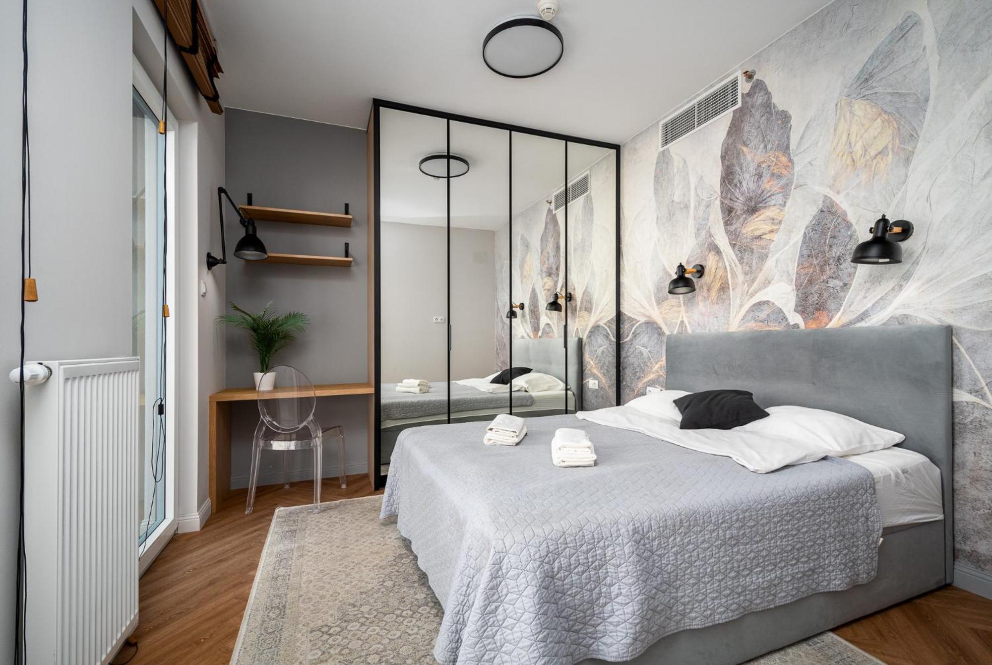 Wola Tower Deluxe Separate Bedroom With Free Garage - By Perfect Apart Warszawa Zewnętrze zdjęcie